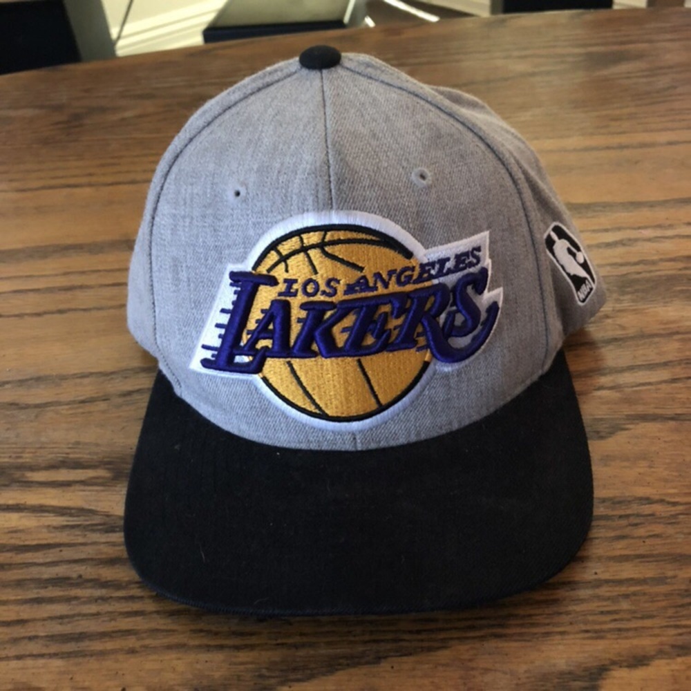 Mitchell & Ness Los Angeles Lakers SnapBack